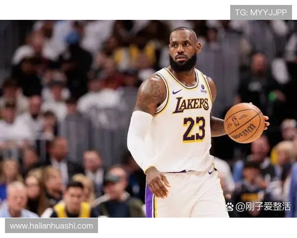 詹姆斯高效表现助湖人取胜 21分7板7助